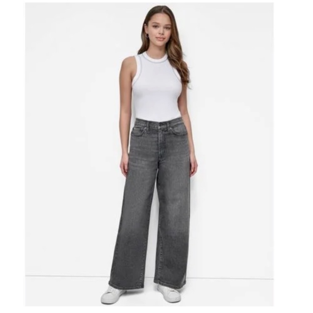 DKNY Women's High Rise Black Jeans size 31